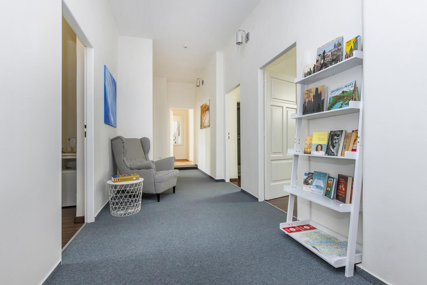 Prague Legends Pension Экстерьер фото