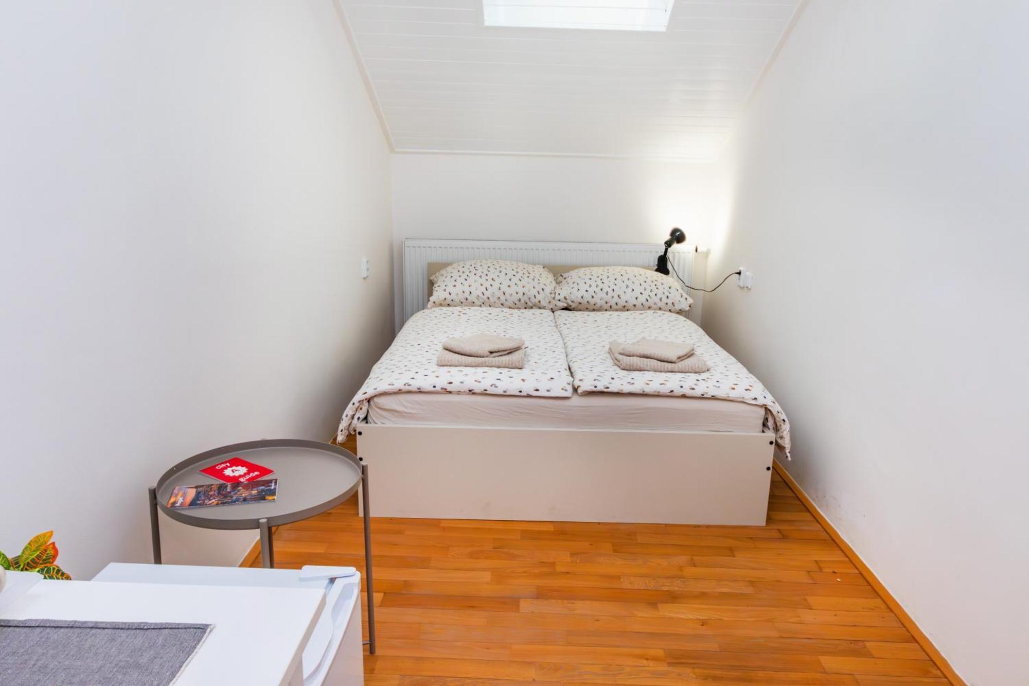 Prague Legends Pension Экстерьер фото