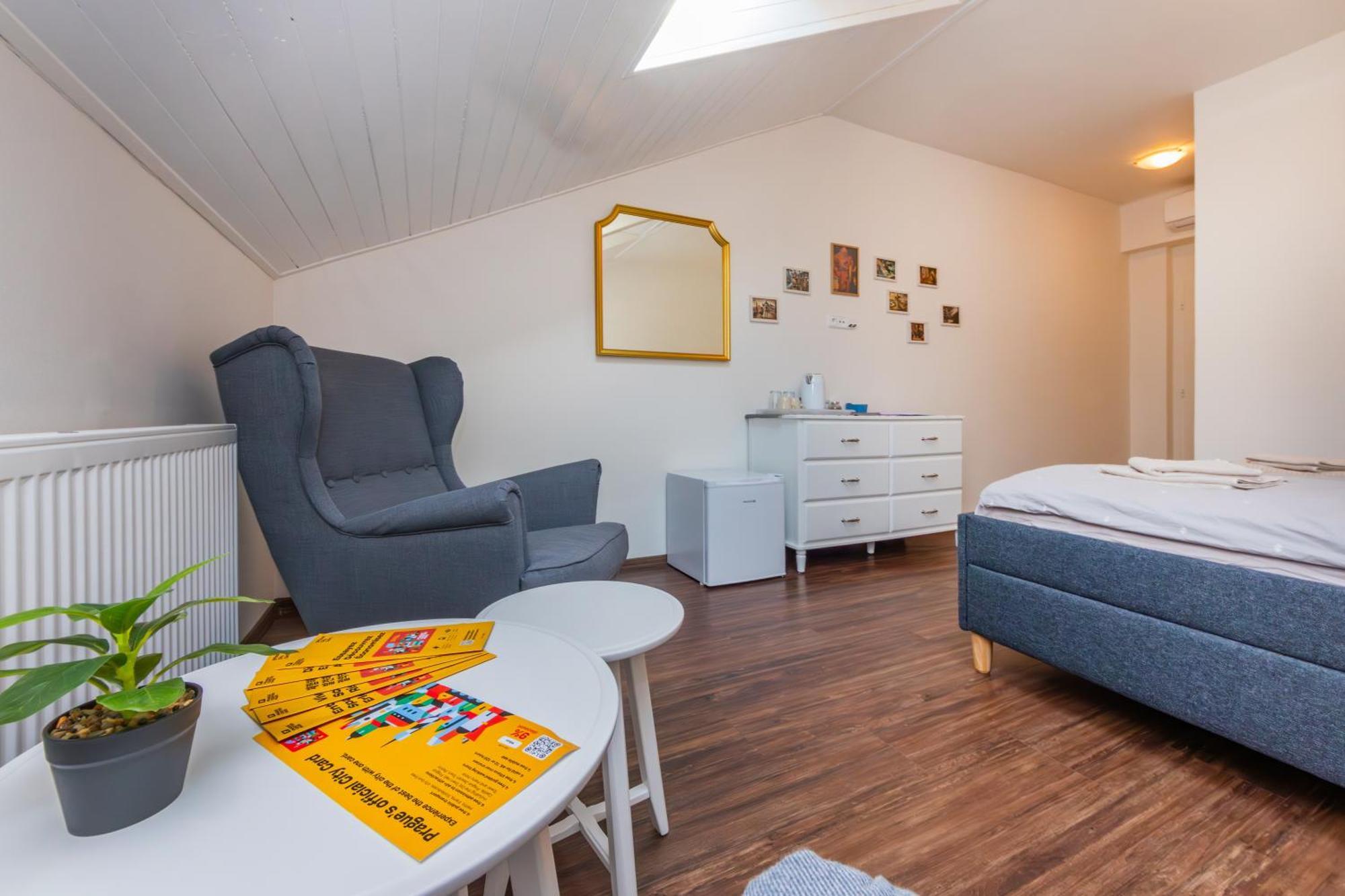 Prague Legends Pension Экстерьер фото